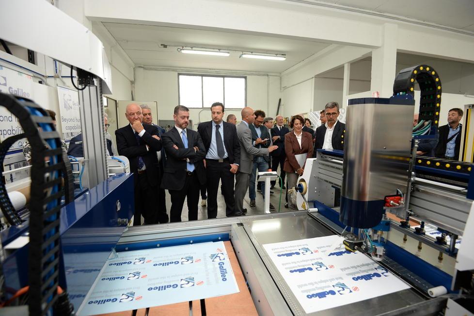 Un robot-invenzione per la serigrafia industriale 