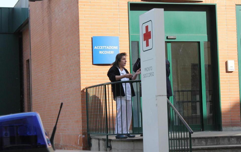Bambina cade da cavallo, ferita alla testa 