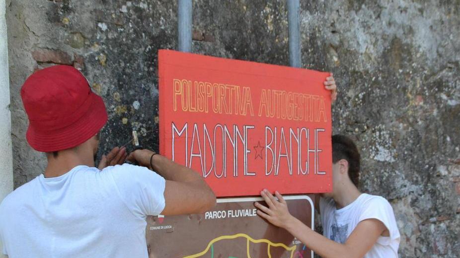 Via all’occupazione-bis delle Madonne bianche