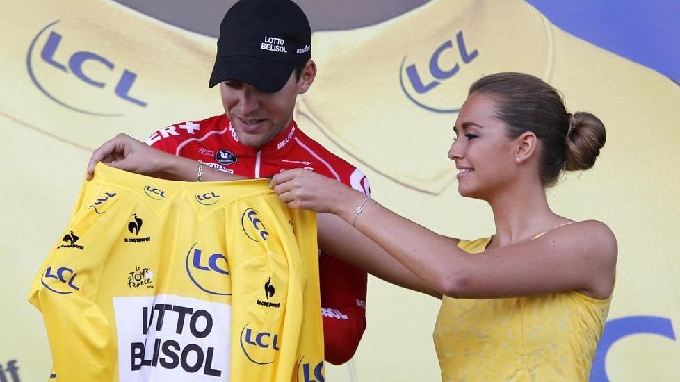 Una superfuga regala la maglia gialla al francese Gallopin
