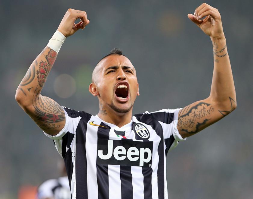 Assalto dello United alla Juve: vuole Vidal 