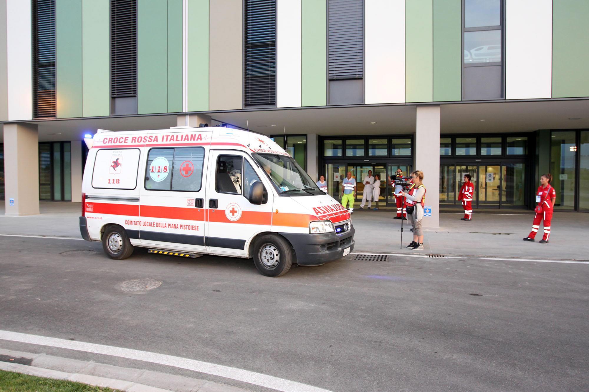 Bambino cade di bicicletta, trasportato in ospedale 