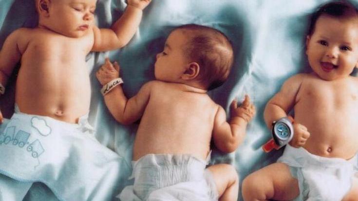 Cade un baluardo: ai figli il cognome di mamma