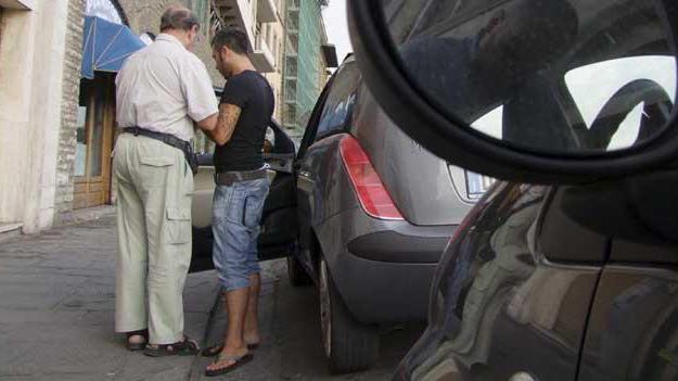 Scoperta la banda dei falsi incidenti truffe alle assicurazioni per 2 milioni