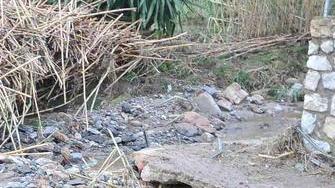Il ponte viene giù proprio come nel 2011