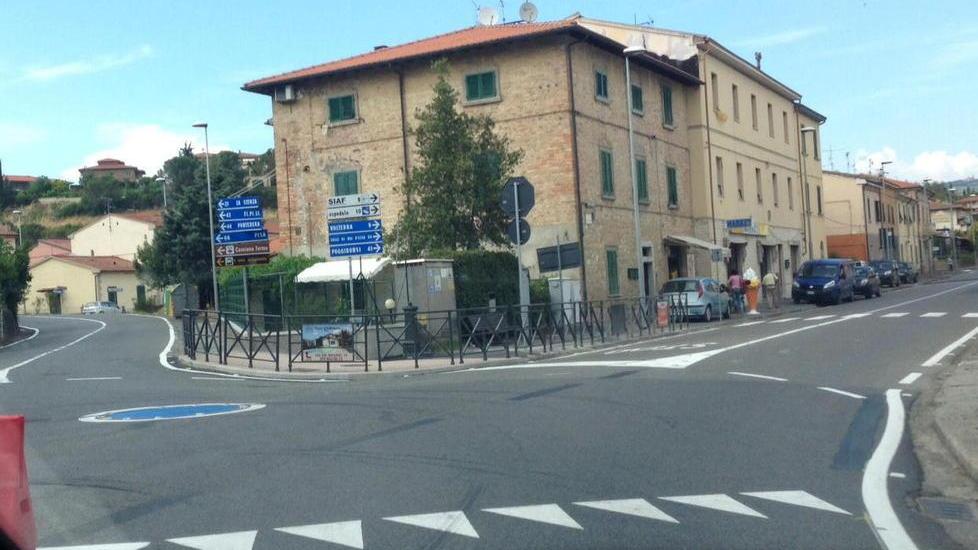 Dopo le file ecco la protesta Tre chilometri in 40 minuti