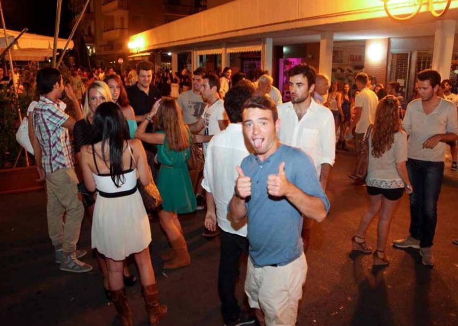 La Movida migra al porto Ecco la prima Festa al Faro 