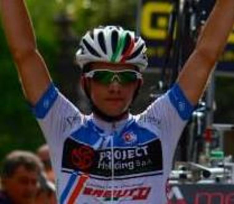 Ciclismo, nuova prova di forza del reggiano Giulio Branchini