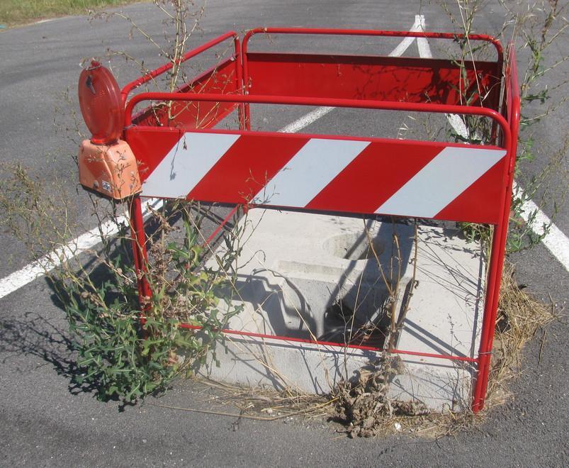 Incrocio messo al “buio” dai ladri 