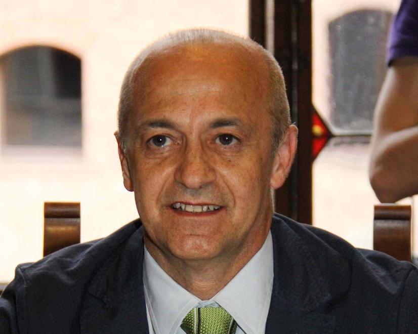 Mondanelli: «Assumiamo infermieri» 