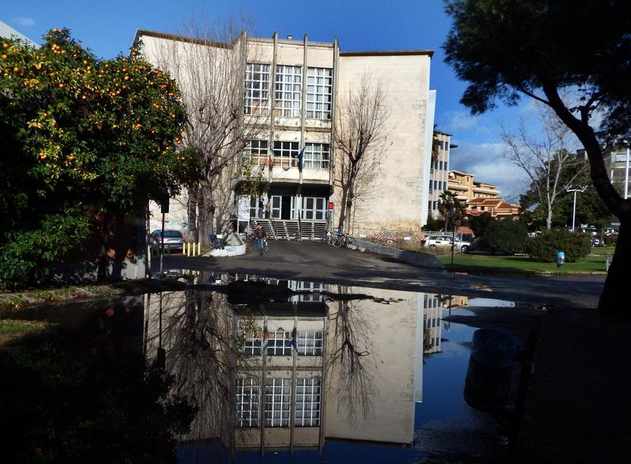 Perseguita l’ex moglie, non potrà avvicinarsi a meno di mezzo chilometro