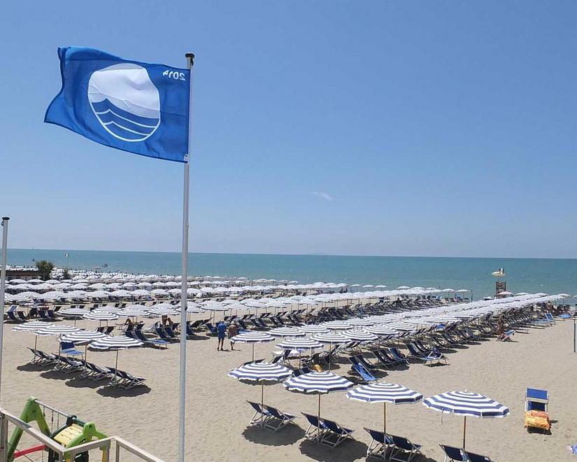 La Bandiera Blu diventa il vessillo della discordia 