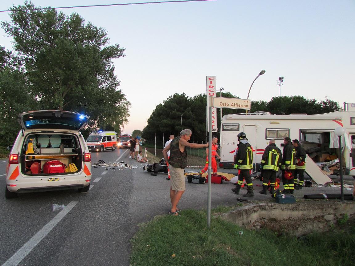 Incidente scooter camper