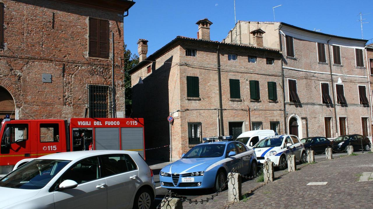 polizia attentato gas