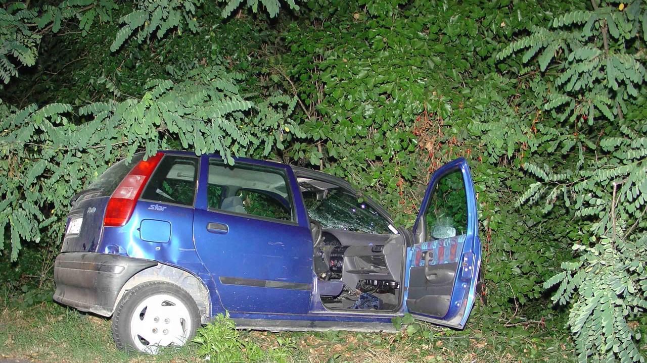Schianto a Villa Curta, anziano muore in auto a pochi passi da casa