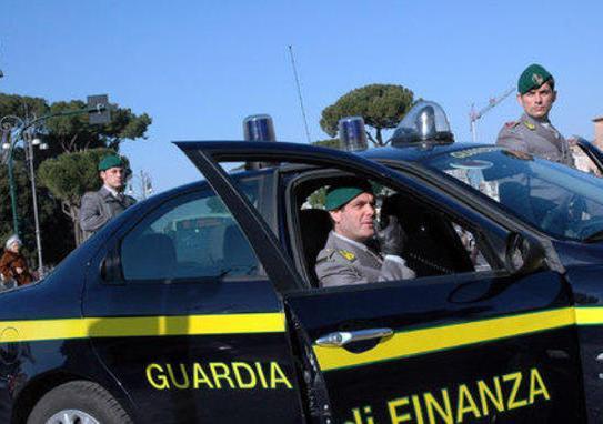 “Pizzicata” un'estetista di Prato che lavorava abusivamente 