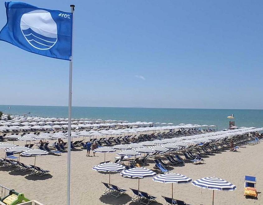 La Bandiera Blu diventa il vessillo della discordia 