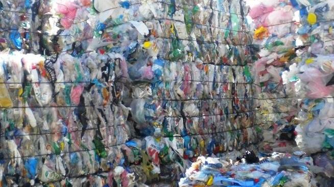 La raccolta differenziata “vola” al 75 per cento