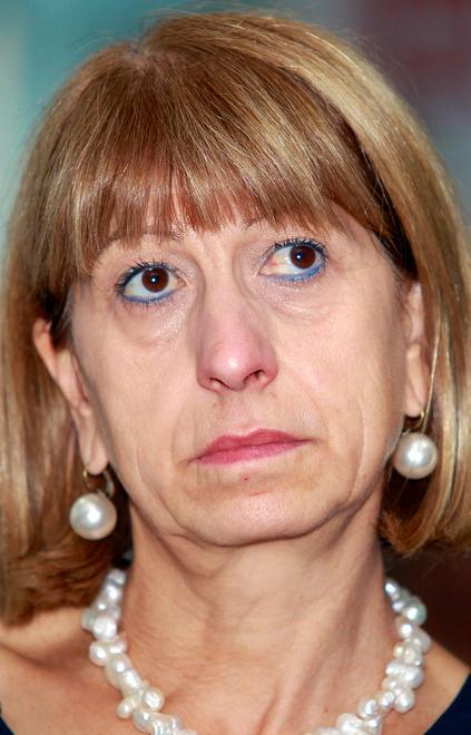 Presidenza Regione: e se fosse Palma Costi? 