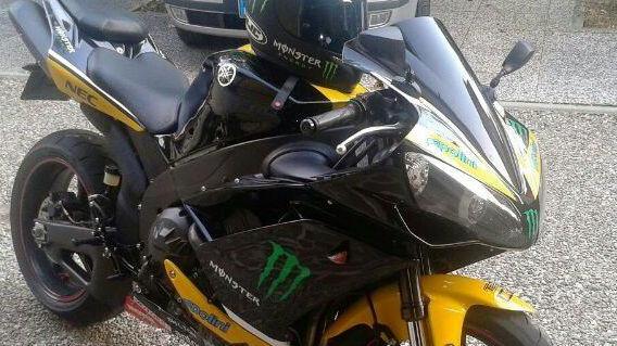 Classico buco nel garage: sparisce moto da 10mila euro