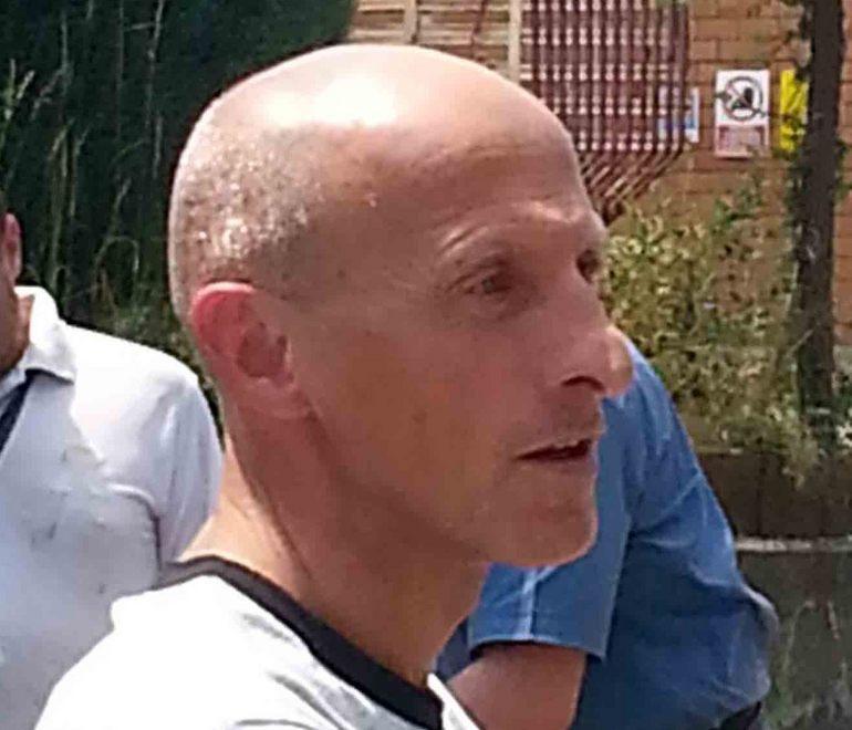 «Ci sono 300 bovini da sfamare e qui è bruciato tutto»