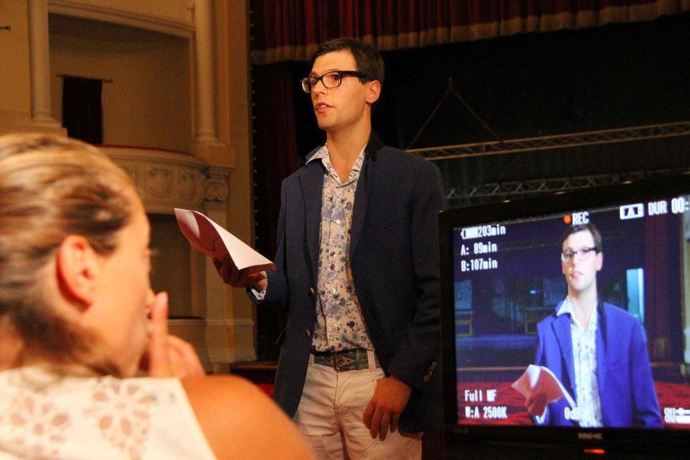 I nuovi volti della tv al casting di TvPrato al Politeama 