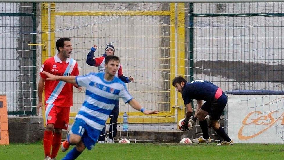 Calcio, la Reggiana ingaggia Giannone ma è destinato alla serie B