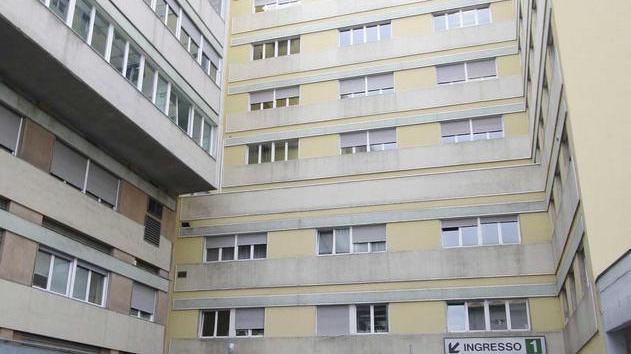 Tangenti al Policlinico: i beni restano sequestrati