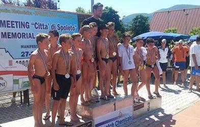 Nuoto, in vasca di notte per un titolo regionale 