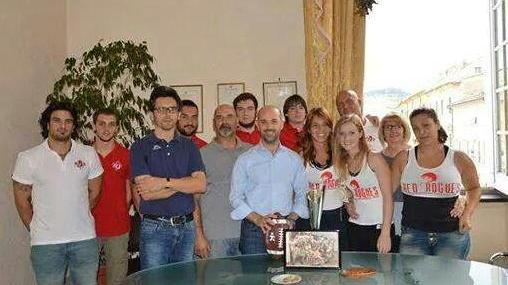 Red Jackets “spiegano” l’american football al sindaco Cavarra