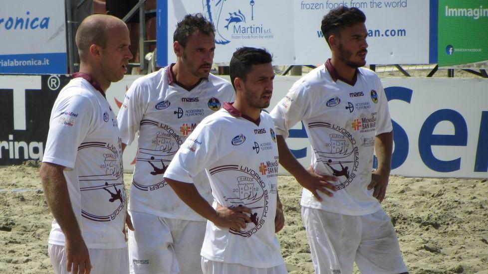 Livorno beach, a Viareggio per rialzare la testa
