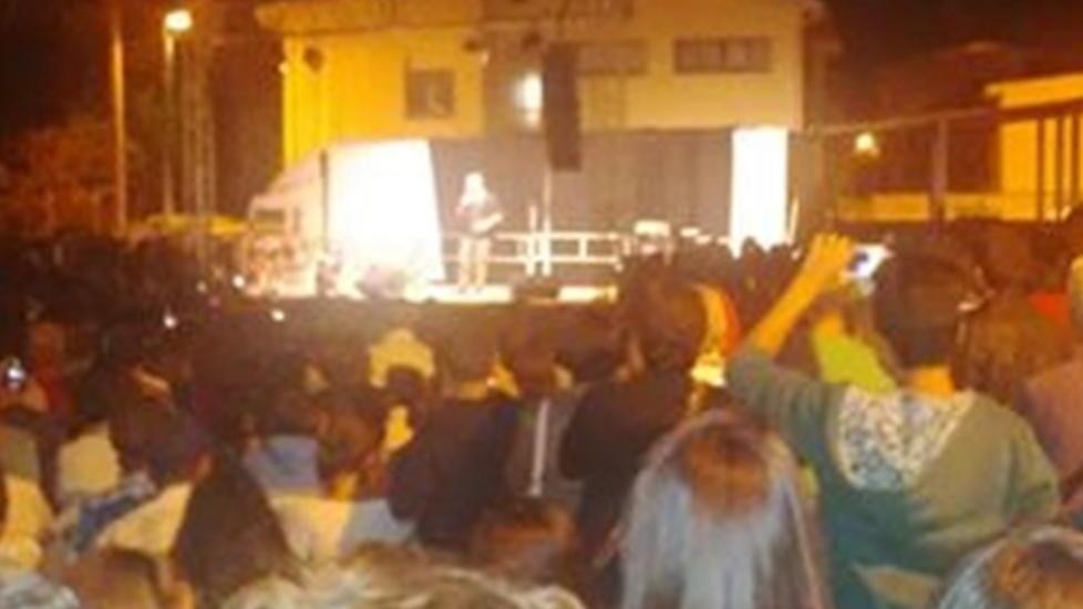 Siniscola, successo per lo show di Pintus