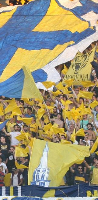 Grinta gialla senza barriere 