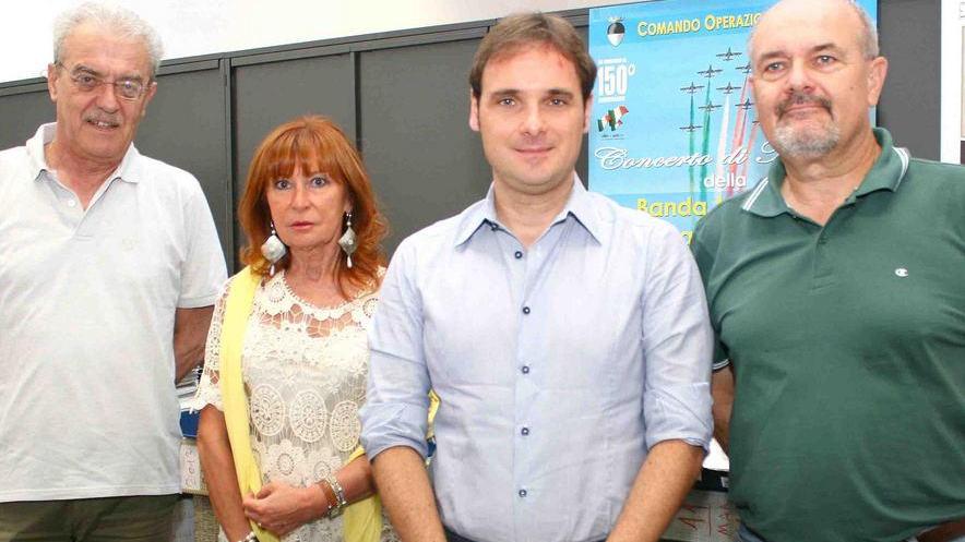 «Grattacielo, ora aiutare i privati»