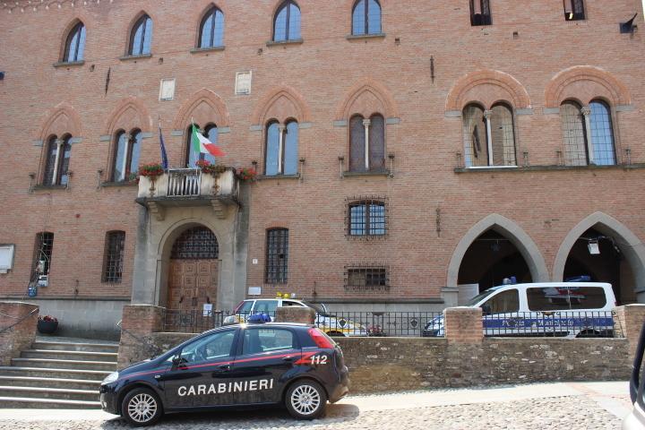 Simula una rapina, scoperto dai carabinieri 