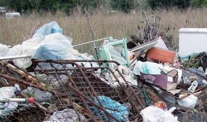 Rifiuti in San Finocchi: scatta l’ordinanza