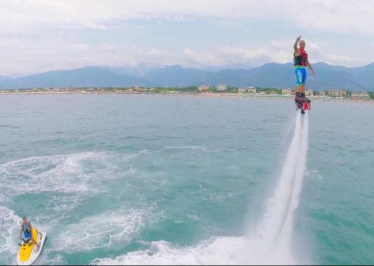 Il Flyboard conquista la Versilia 