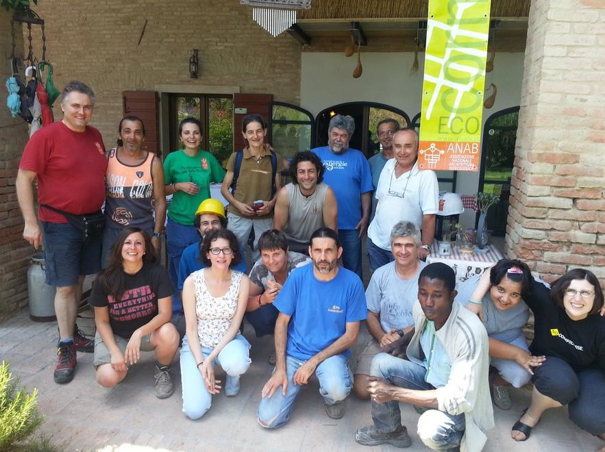 Disabili, tecnici e detenuti nel cantiere eco alla Lanterna