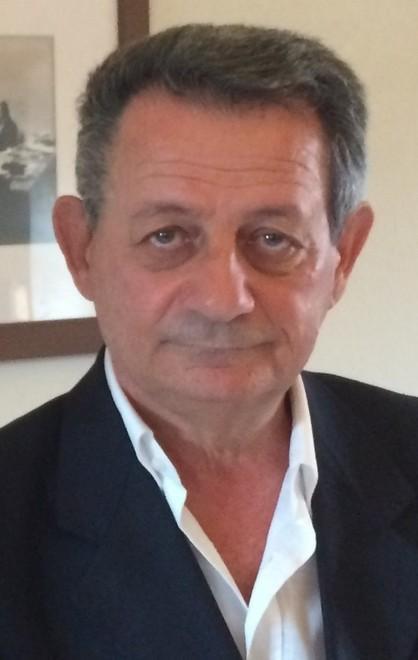 Il consiglio ribadisce la fiducia a Zucconelli 