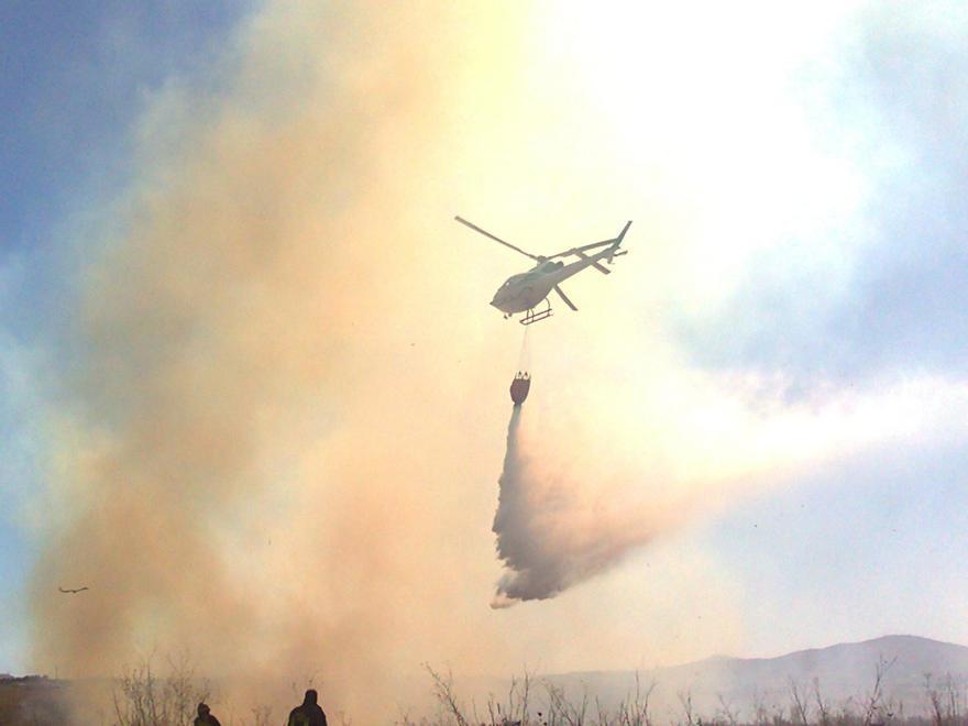 Scoppia un incendio a Platamona, fiamme subito domate 