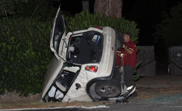 Schianto all’incrocio Cinque ragazzi feriti 