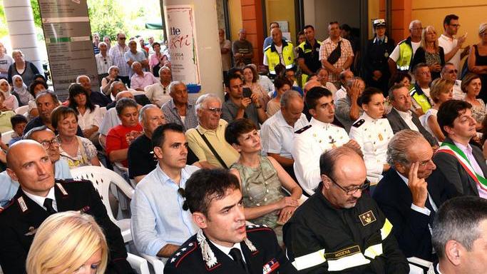 La scadenza vicina e mancano ancora 400 domande