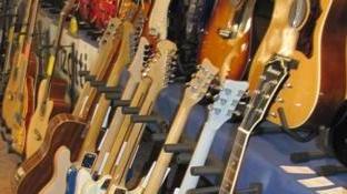Chitarra, aperte le iscrizioni al festival Maf di Spezzano