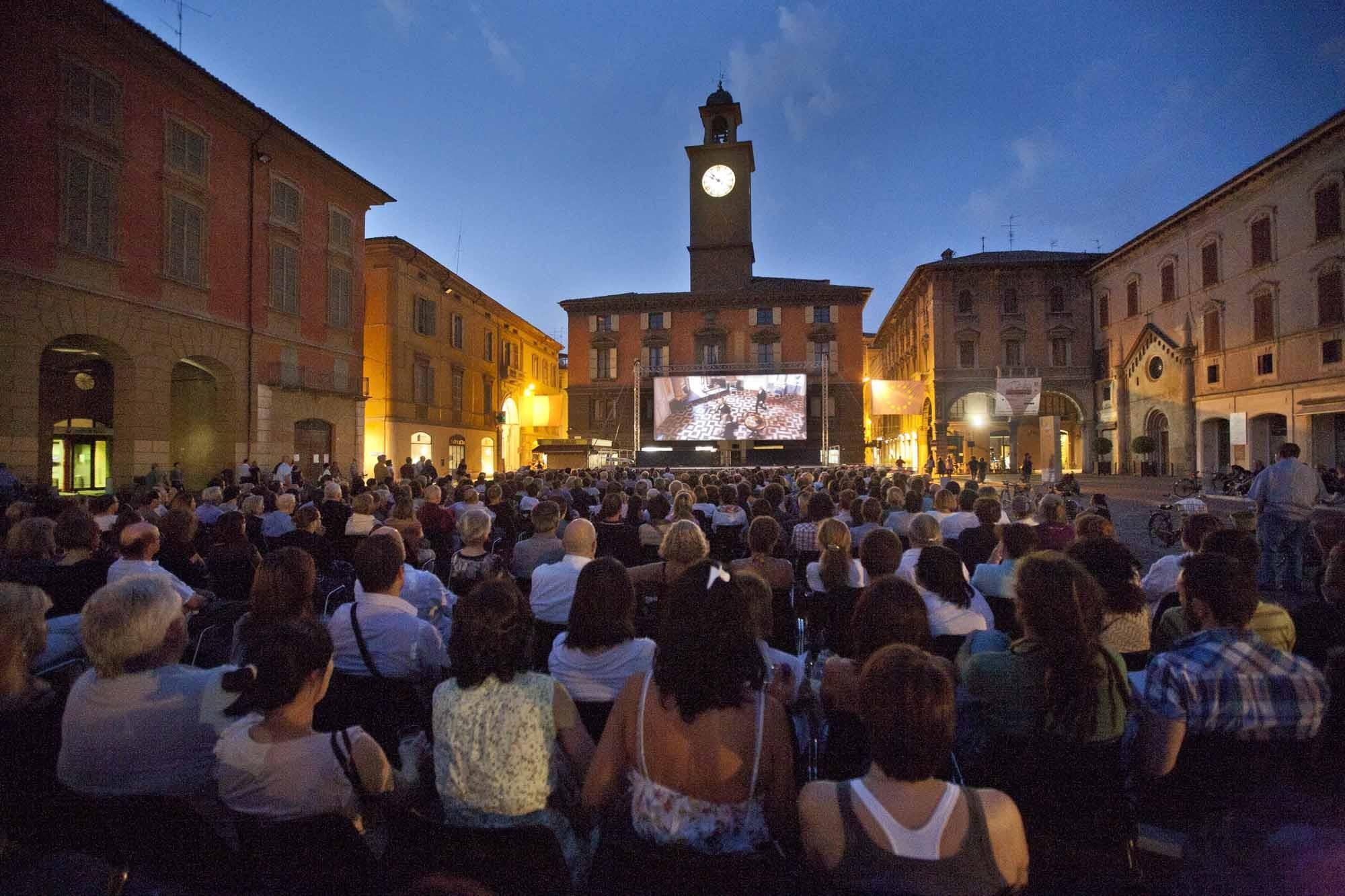 Reggio al cinema I campioni d’incasso, Zalone e i cartoni 