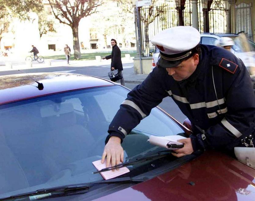 Multe, a Lucca pagati quasi 4 milioni di euro 