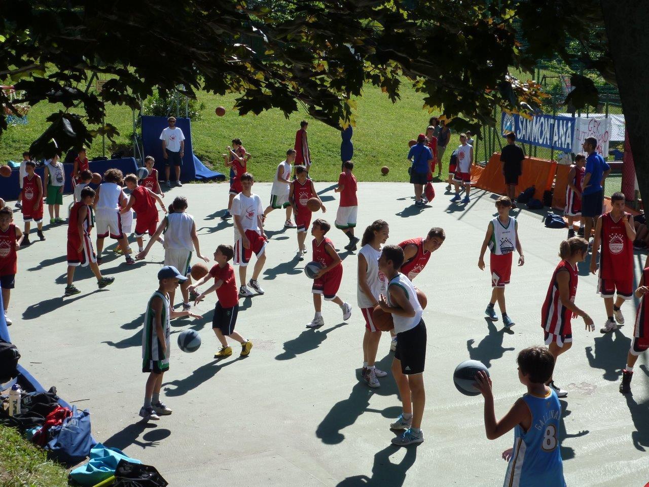 Montagna Pistoiese, in 600 per il basket camp firmato Galanda 