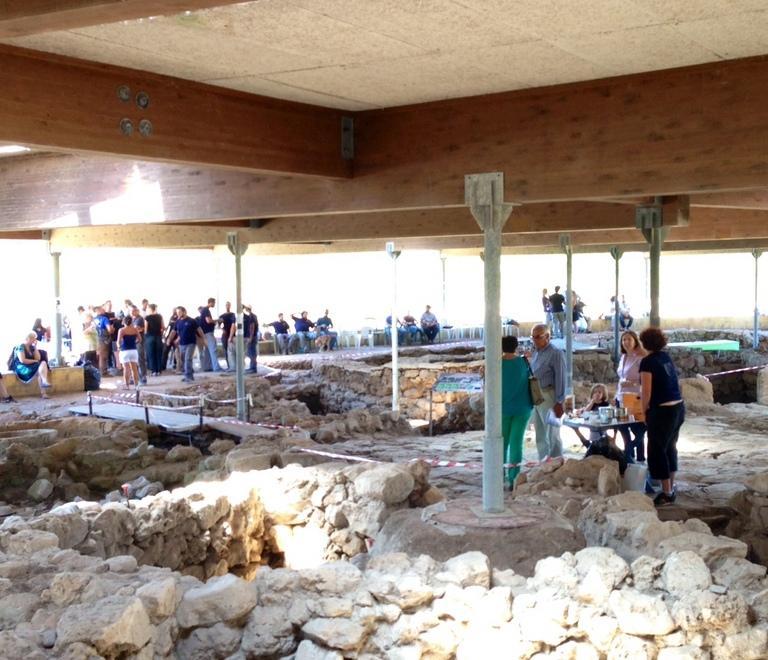 A Sant’Imbenia si riscrive la storia 