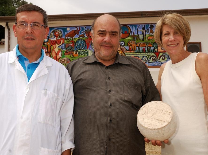 Dalla California a Olzai a caccia di formaggi 