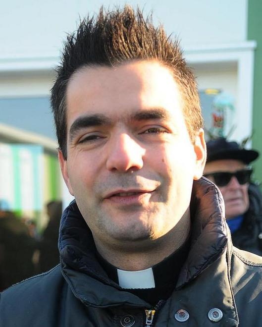 Nuovo valzer di parroci a Vignola, Zocca e Finale 
