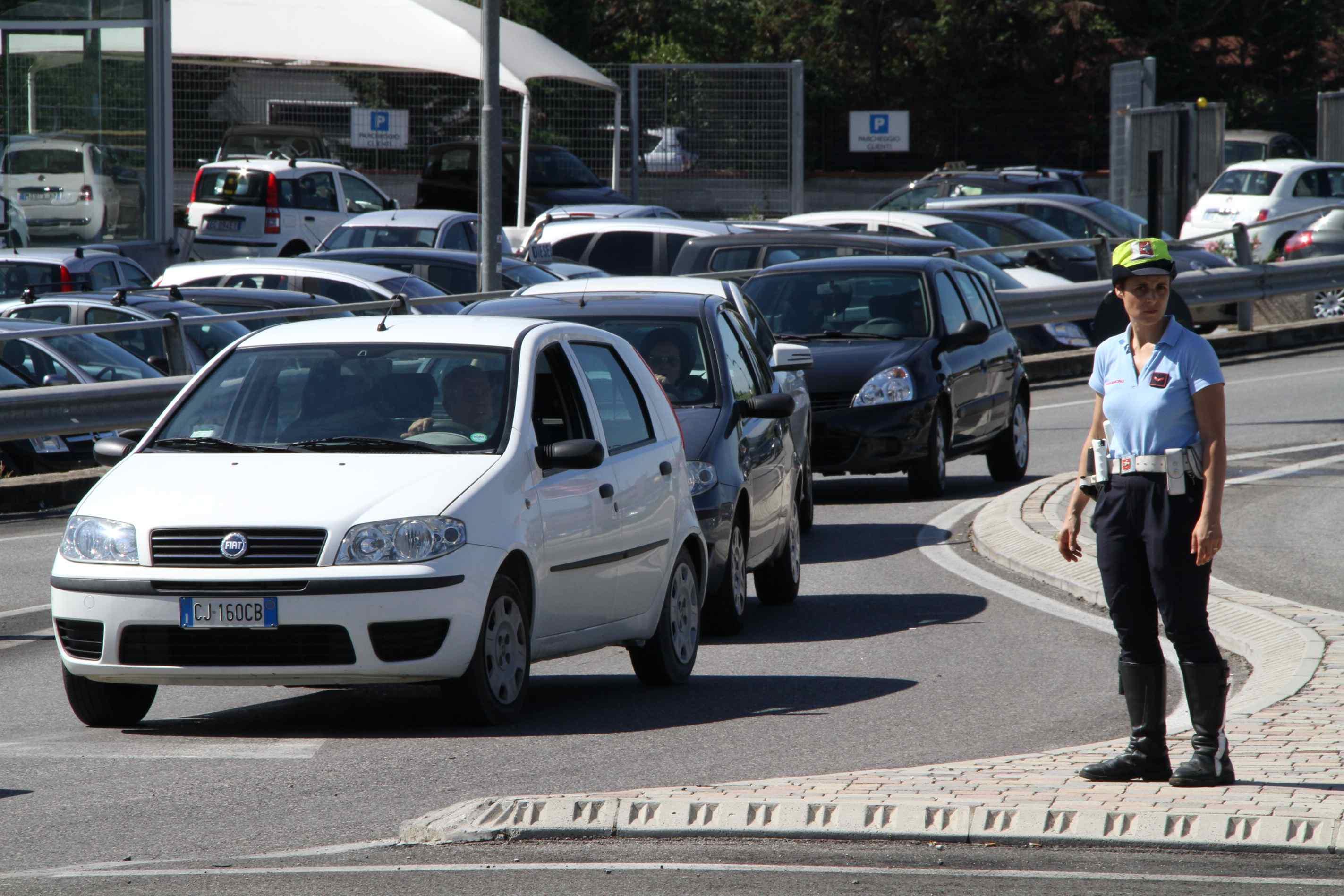 Tamponamento fra quattro auto blocca la Declassata 